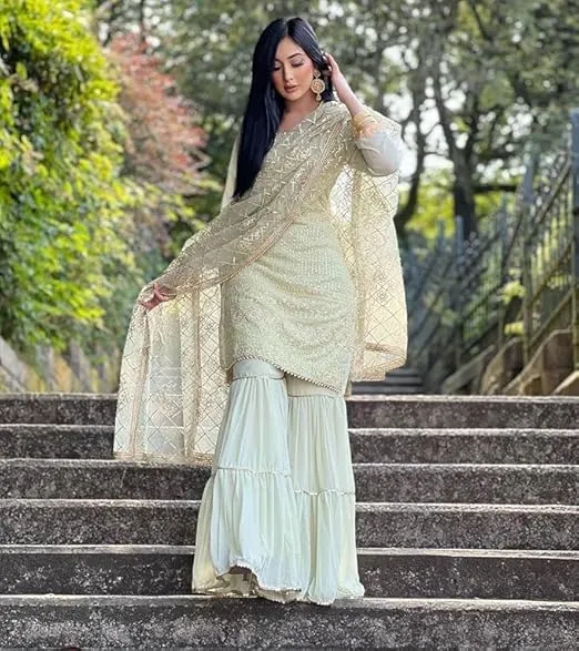 Elegant White Ethnic Women's Suit Set